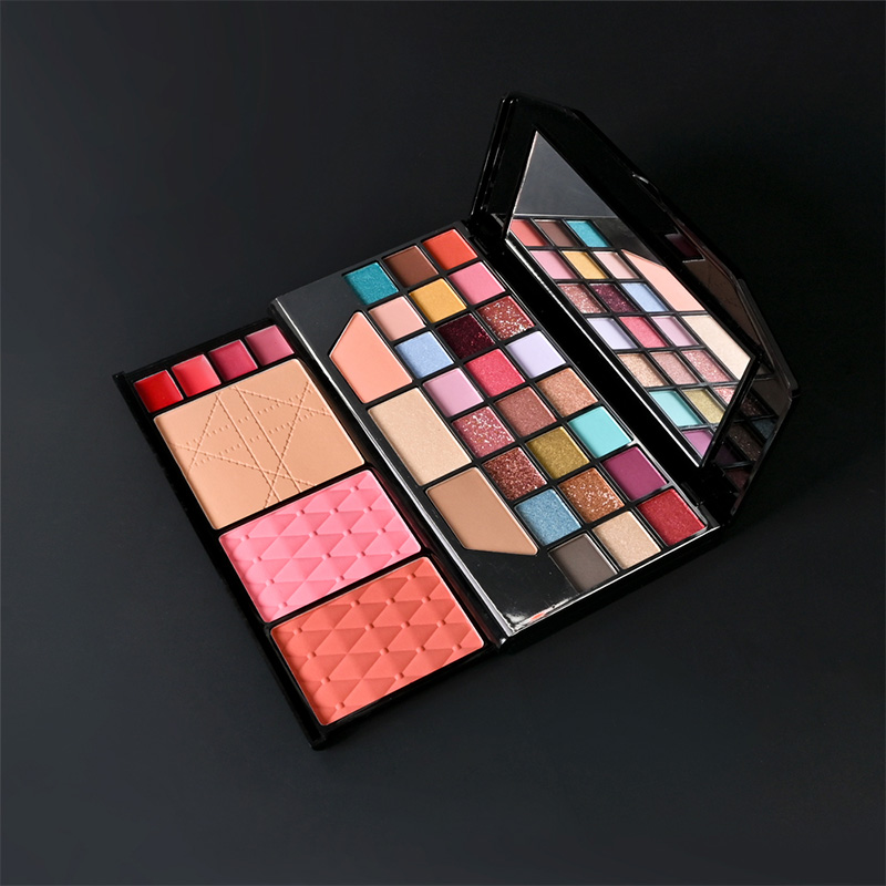 Radiance Dimensional Beauty Eyeshadow Set PD24017