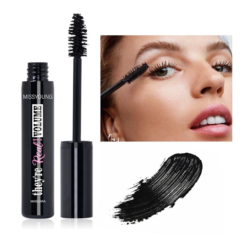 Long Lasting Extreme Lengthening And Curling Mascara LM24013