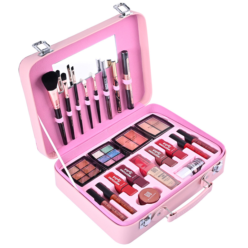 High Gloss Silky Easy To Carry Cosmetic Kit GM24071