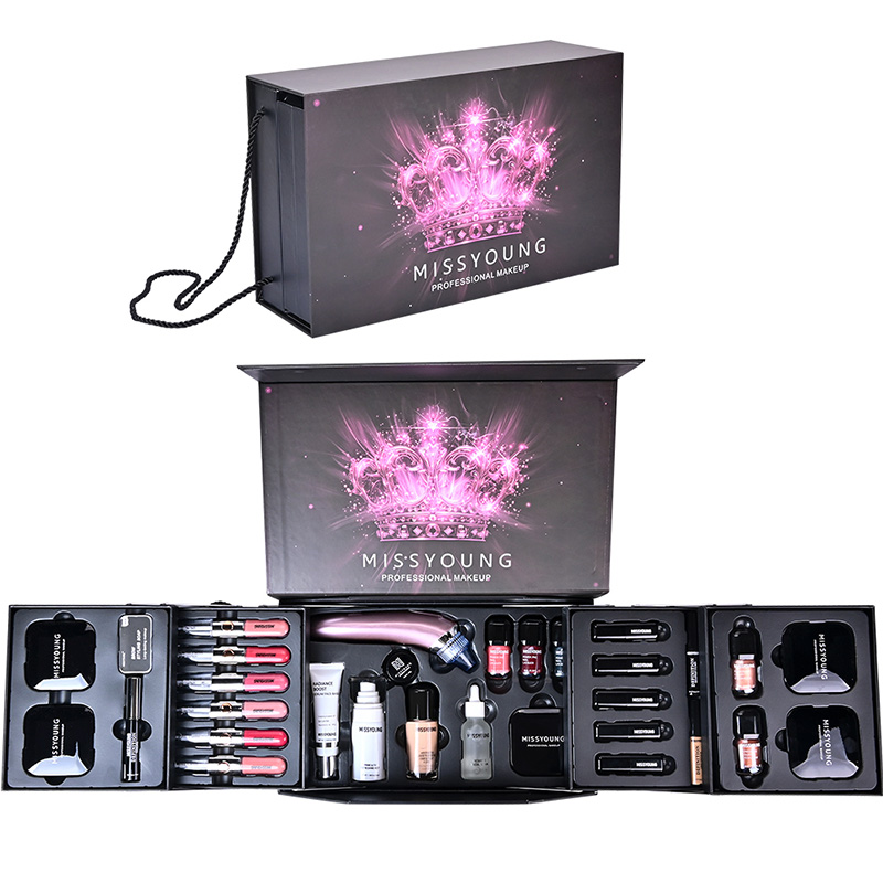 OEM High Quality Exquisite Packaging Cosmetic Kit GM24150