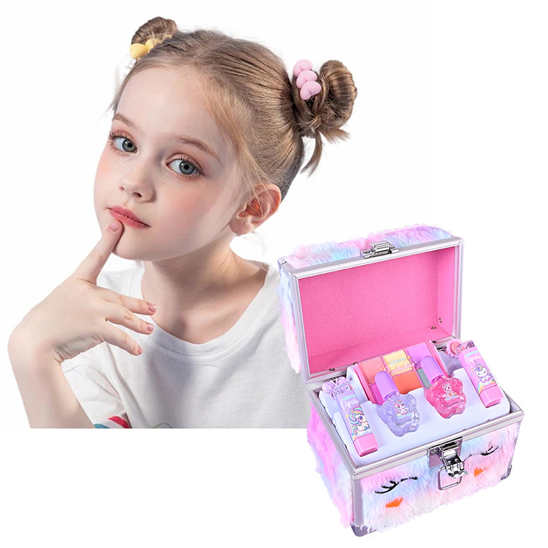 High Quality Unicorn Cosmetic Set Supplier CGM24069