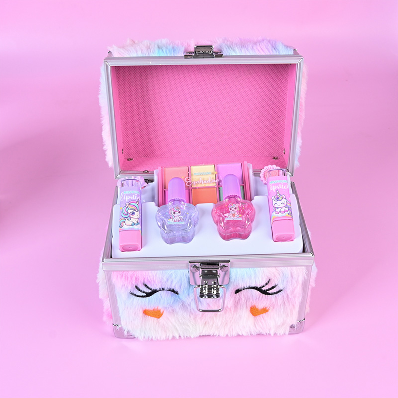 High Quality Unicorn Cosmetic Set Supplier CGM24069