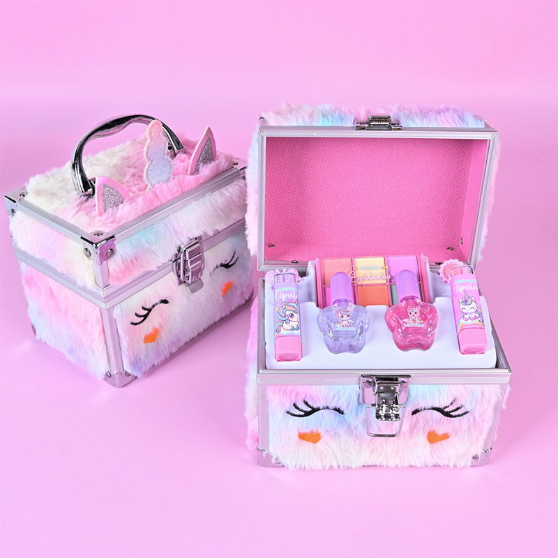 High Quality Unicorn Cosmetic Set Supplier CGM24069