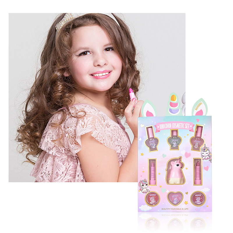 Fun Cartoon Design Unicorn Cosmetic Set GM23122