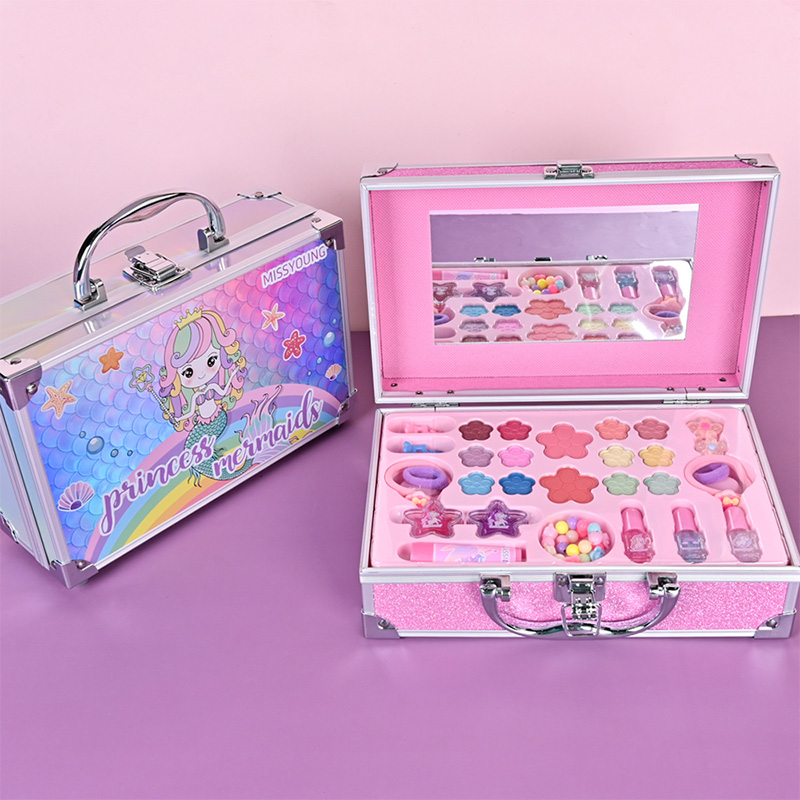 Portable High Quality Children's Cosmetic Set GM24063, CGM24113,CGM24074,CGM24060